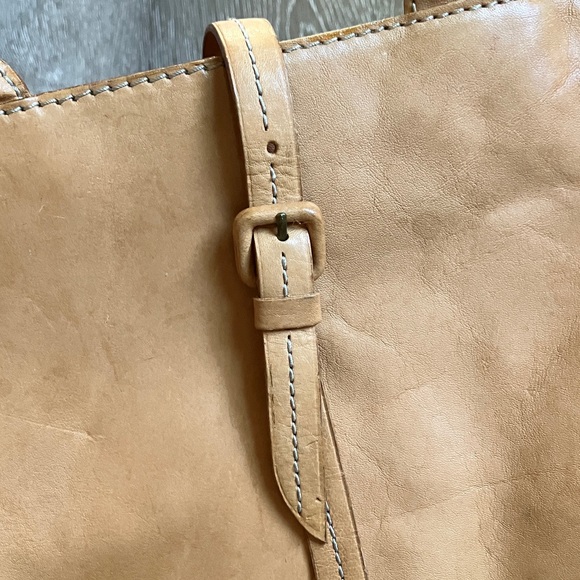 Fossil tan leather tote bag - Picture 15 of 17